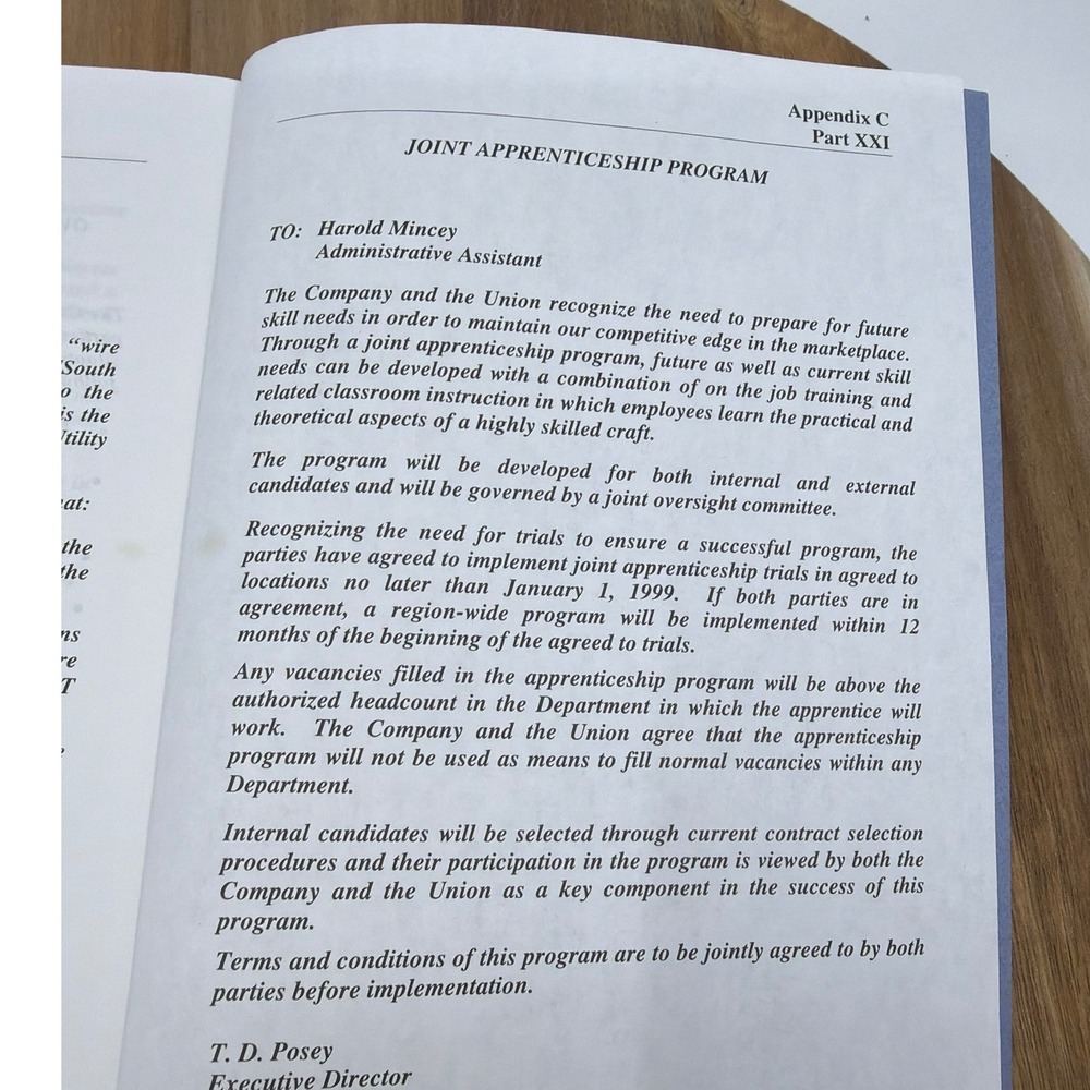 BellSouth CWA Union Agreement Booklet 1998 Communications Workers America Blue - Picture 15 of 16